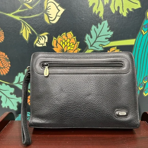 Bally Vintage Black Pebbled Leather Wristlet Clutch – Made in Italy - Picture 1 of 7
